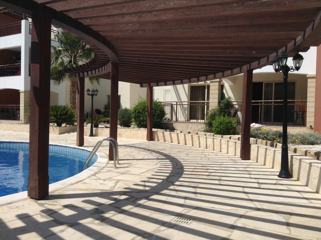 Adriana Holiday Resort Пафос Екстериор снимка