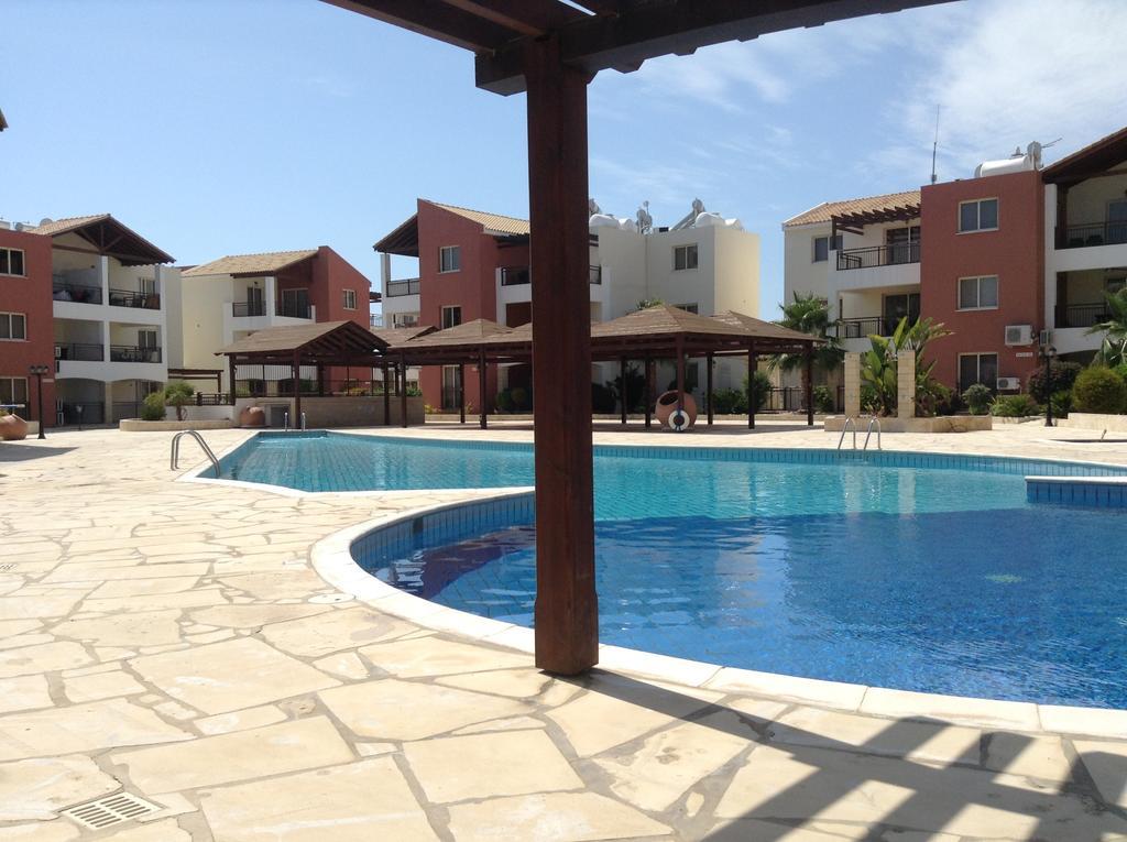 Adriana Holiday Resort Пафос Екстериор снимка