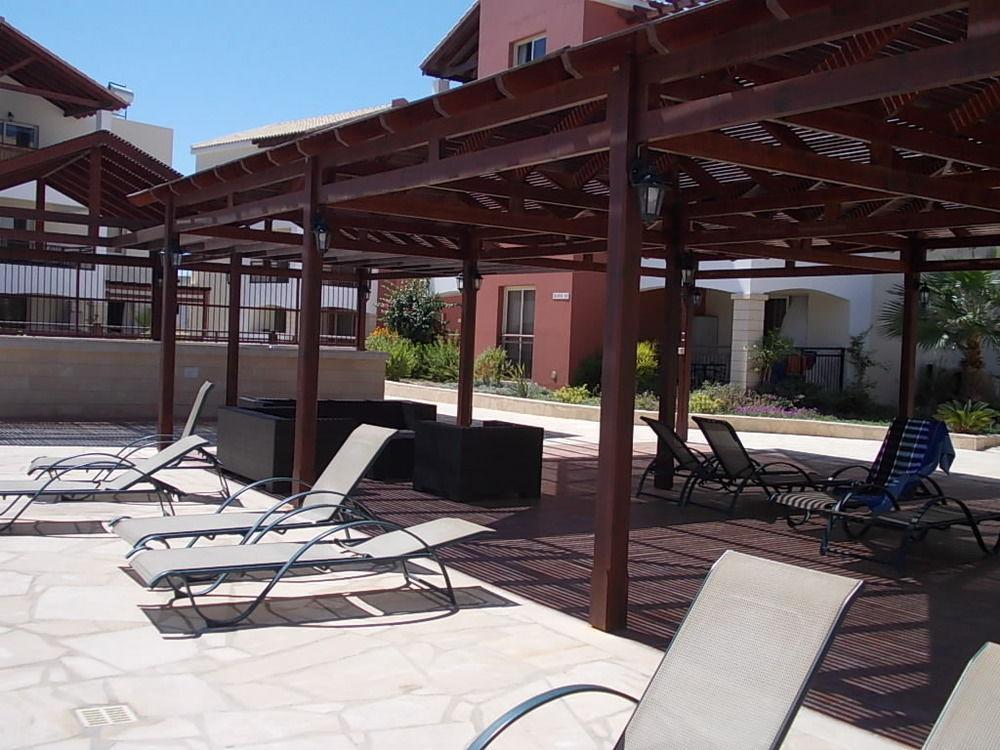 Adriana Holiday Resort Пафос Екстериор снимка