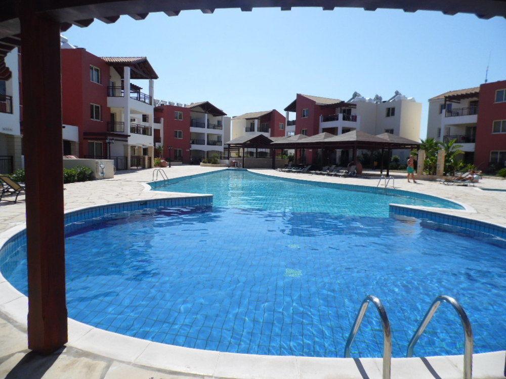 Adriana Holiday Resort Пафос Екстериор снимка