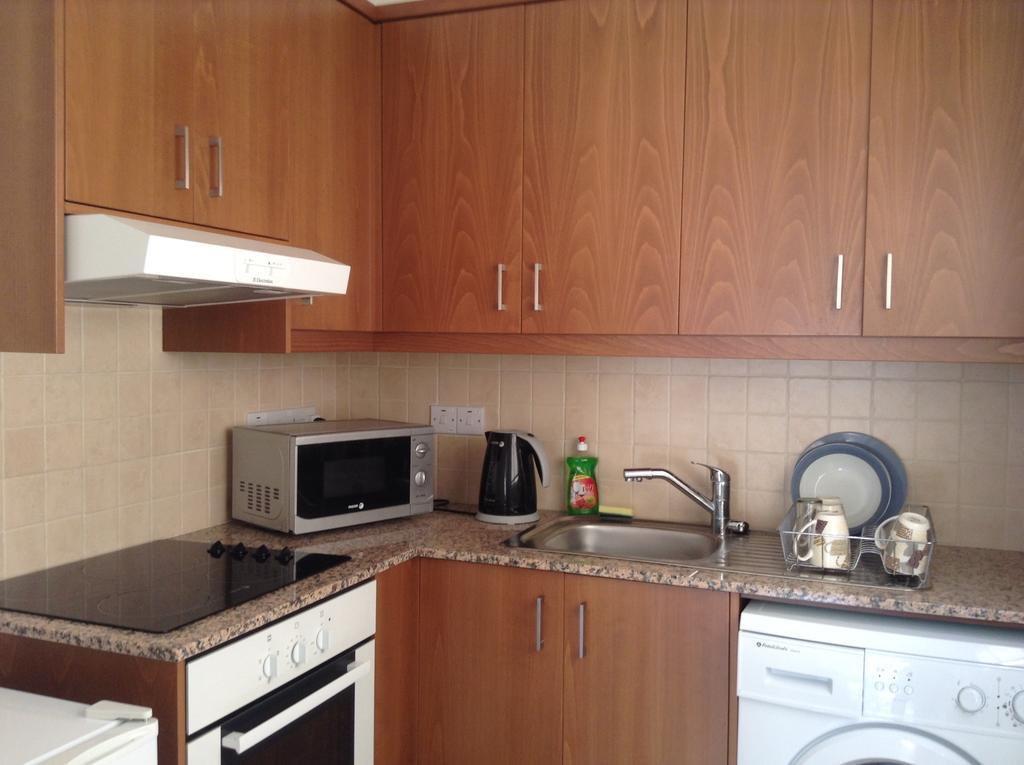 Adriana Holiday Resort Пафос Стая снимка